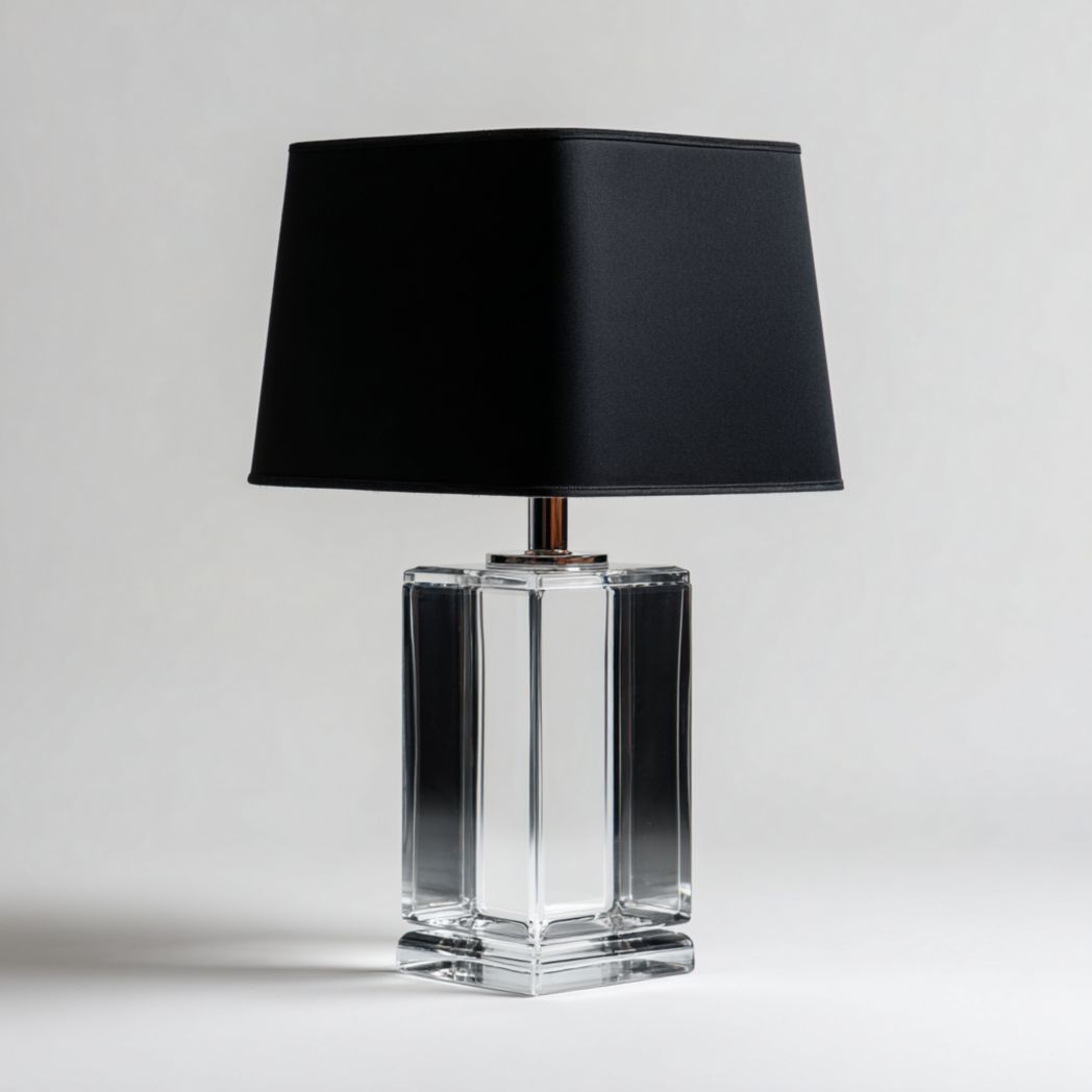 Lampe de table en verre transparent avec abat-jour noir